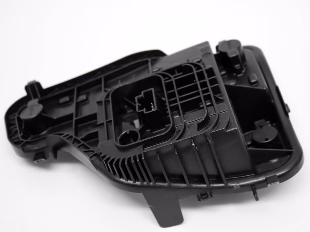 6C0945257A - Oprawa żarówek; V2, lewa RHD [7/18]