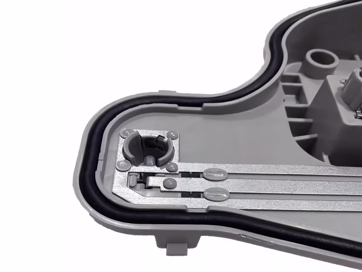 6R0945257A - Glühlampenfassung; V1, links LHD [6/10]