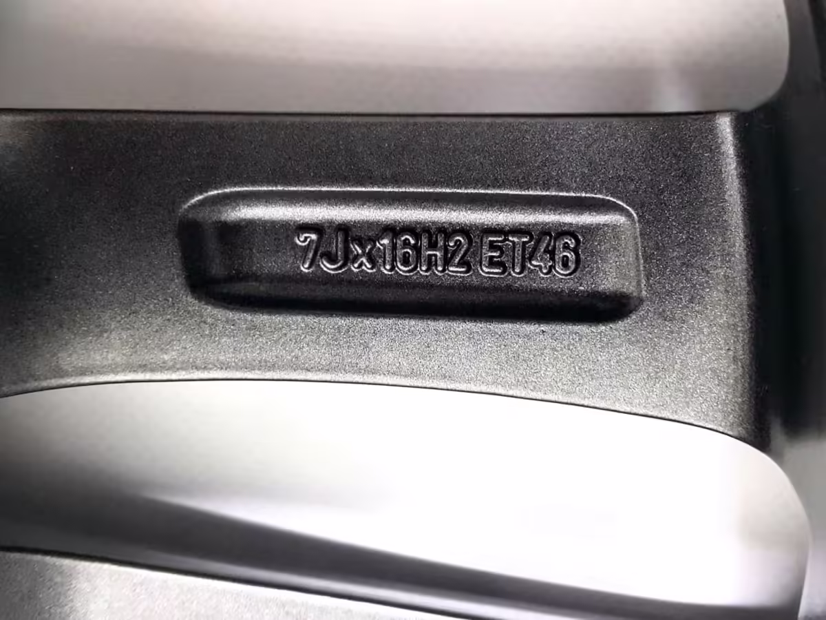 6C0601025JZ49 - 16"-Aluminiumrad; "Salvador" [40/47]