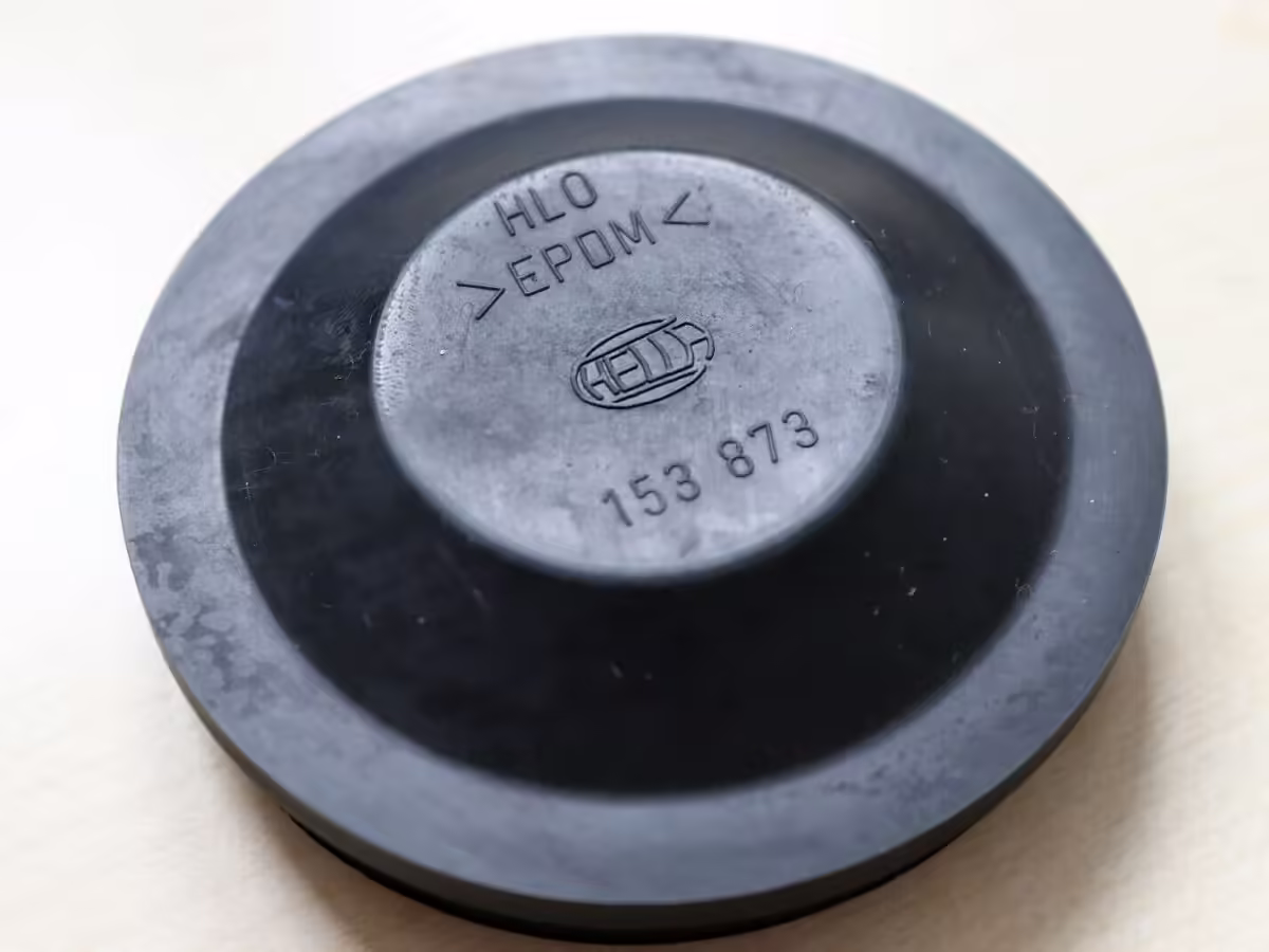 1K6941608A - Zaślepka reflektora; ⌀80 mm [6/8]