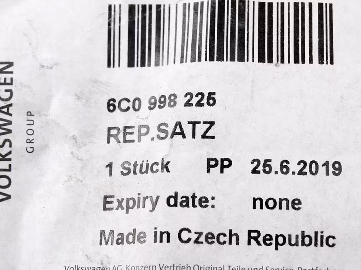 6C0998225 - Zestaw naprawczy obudowy reflektora; lewy [8/9]