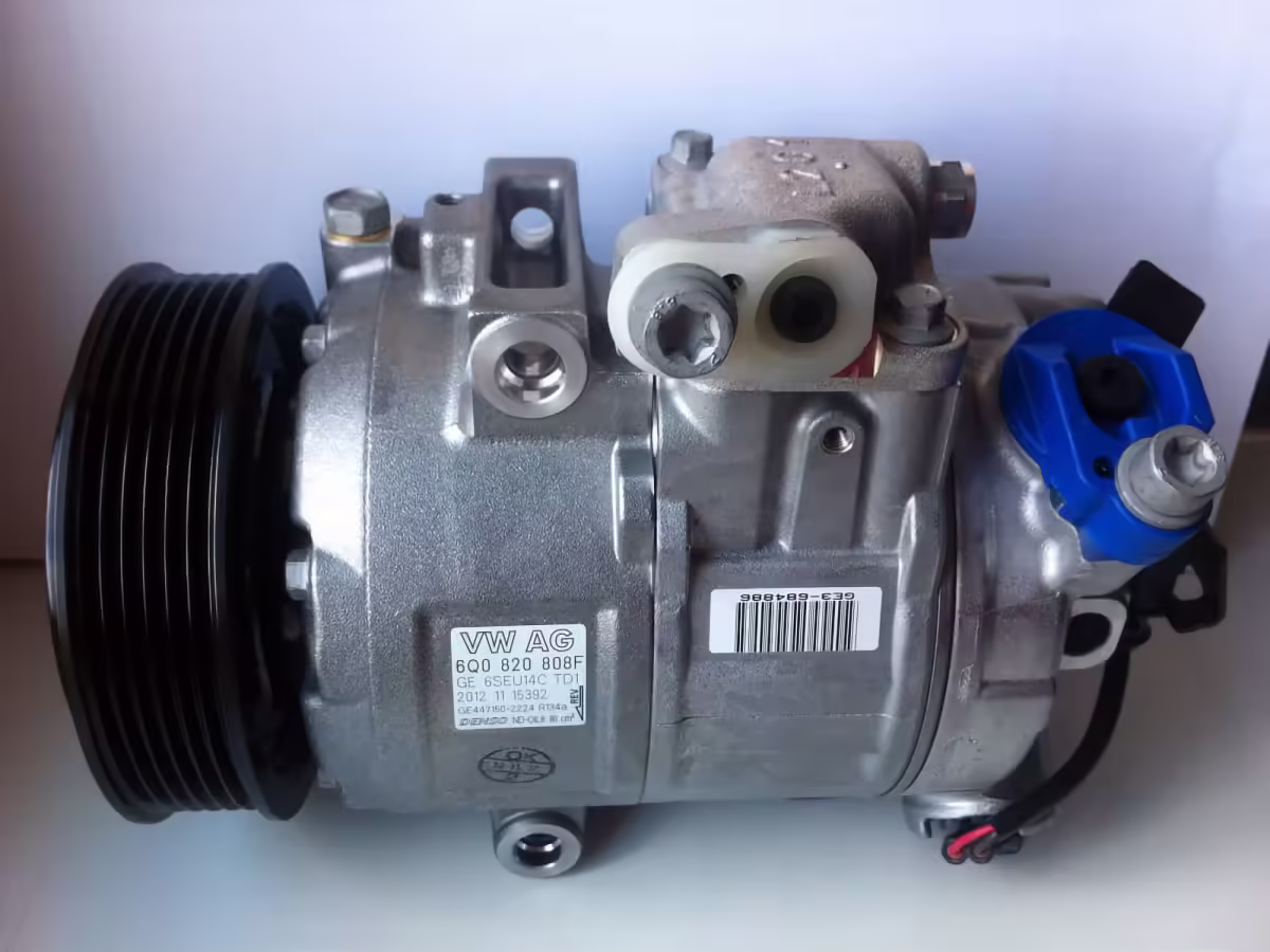 6Q0820808F - Sprężarka klimatyzacji [1/19]