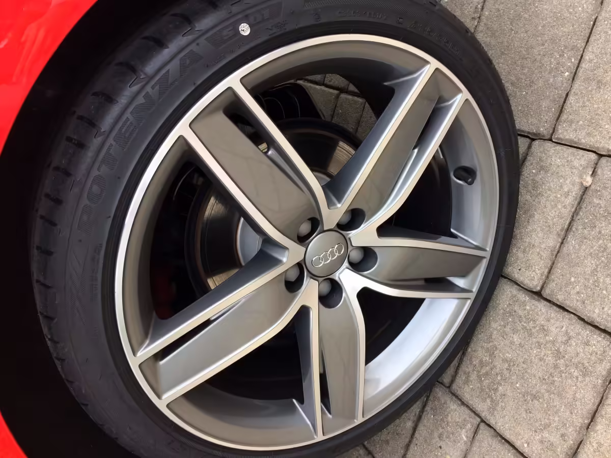 8XA601025F - Alloy wheel 18"; '5-arm wing' [2/42]