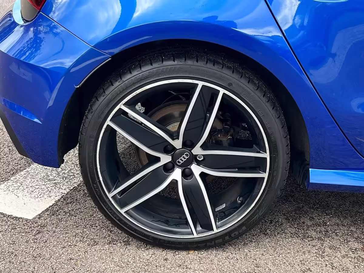 8XA601025J - Alloy wheel 18";  '5-arm wing' [23/36]