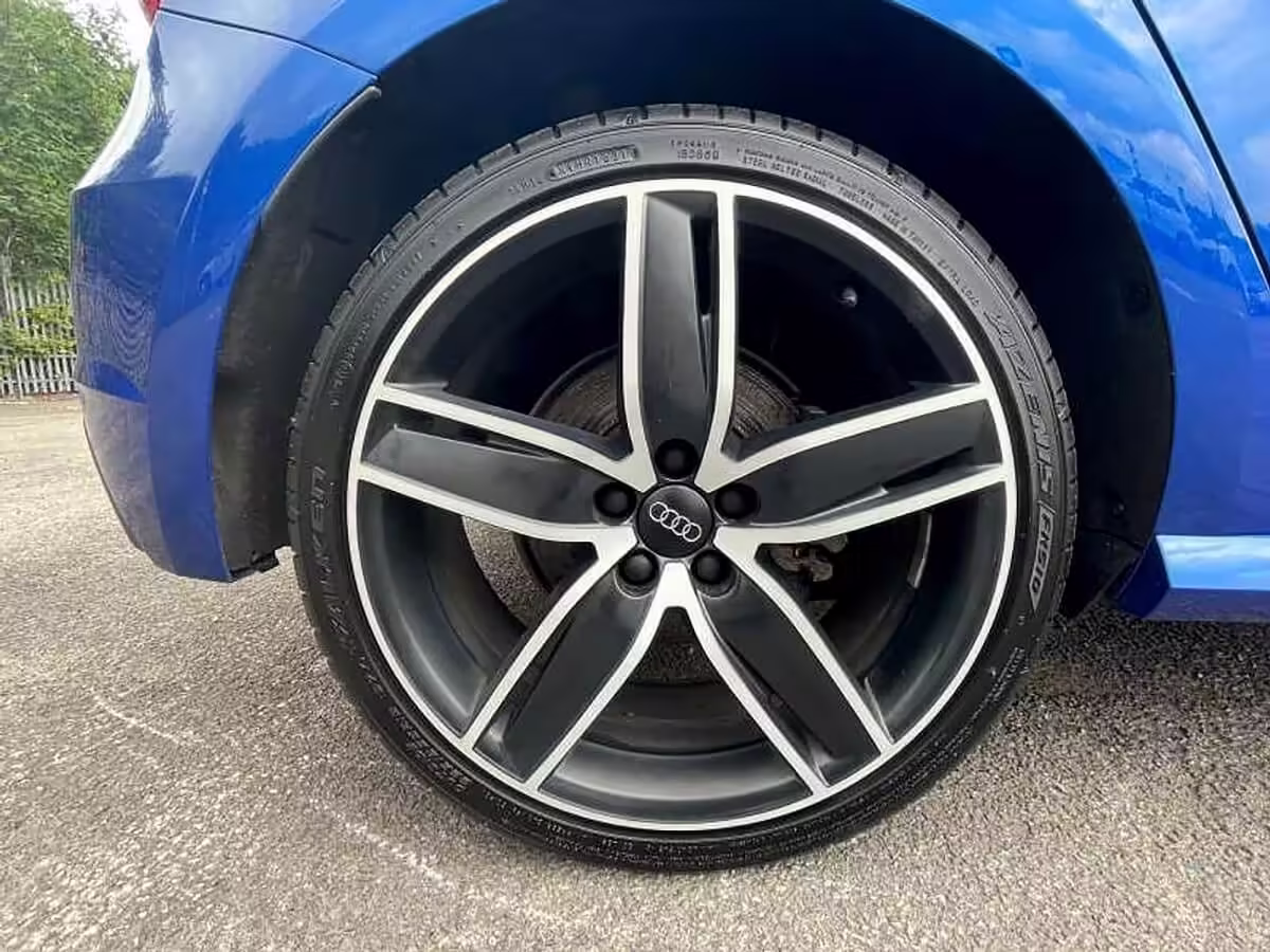 8XA601025J - Alloy wheel 18";  '5-arm wing' [25/36]