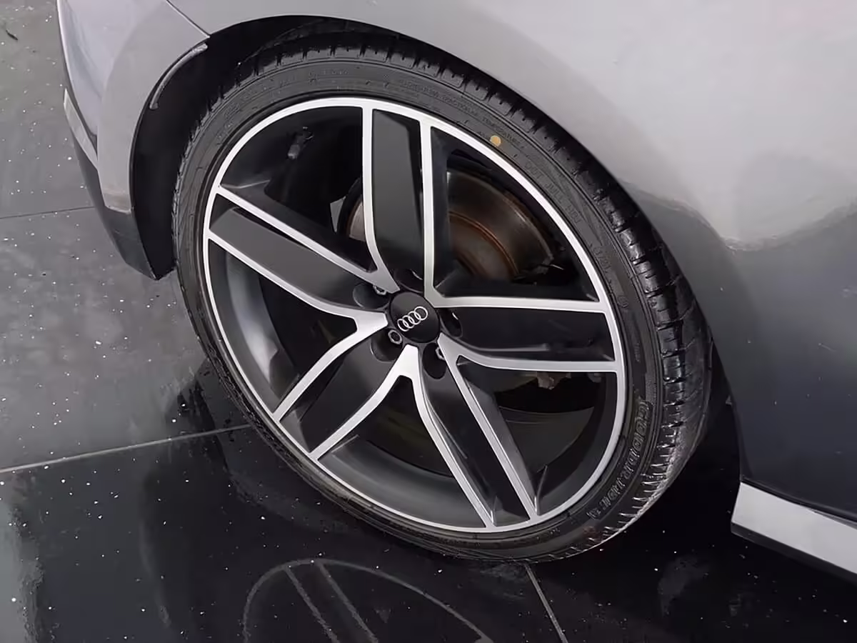 8XA601025J - Alloy wheel 18";  '5-arm wing' [31/36]