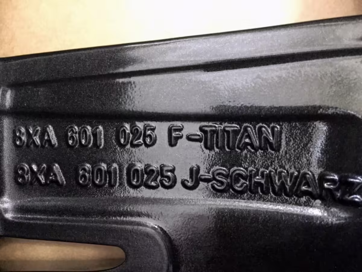 8XA601025J - Alloy wheel 18";  '5-arm wing' [35/36]