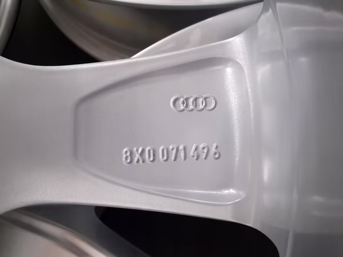 8X00714968Z8 - 16" Aluminiumrad; 5-Speichen [13/32]