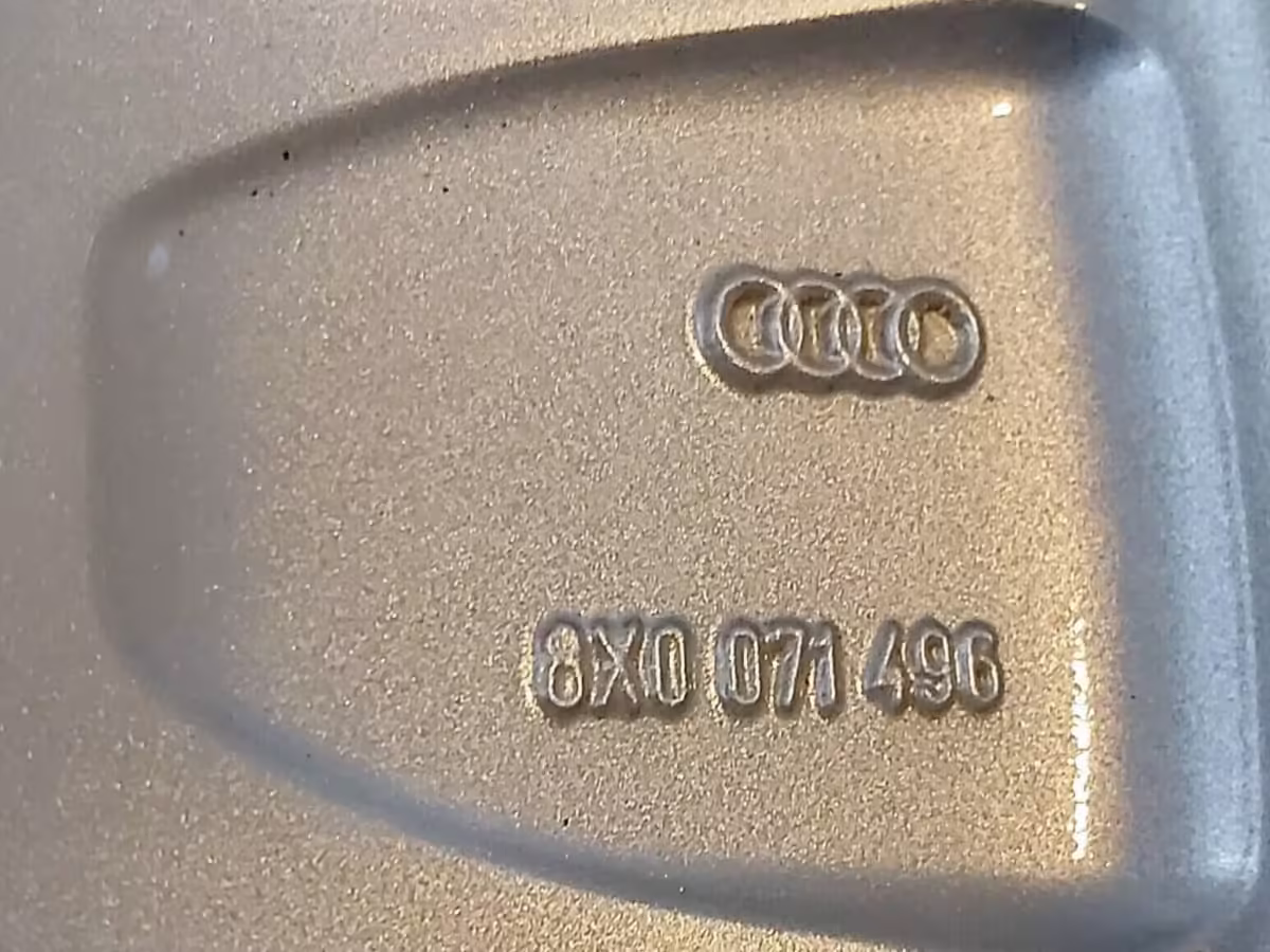 8X00714968Z8 - 16" Aluminiumrad; 5-Speichen [15/32]