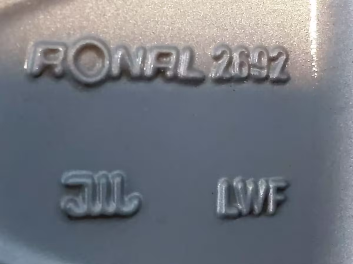 8X00714968Z8 - 16" Aluminiumrad; 5-Speichen [16/32]