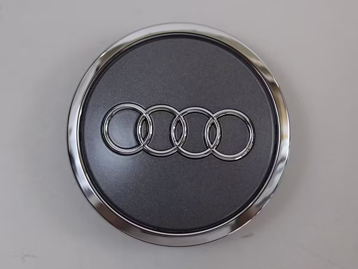 4B0601170A7ZJ - Nakładka / dekielek felgi aluminiowej; Audi [15/19]