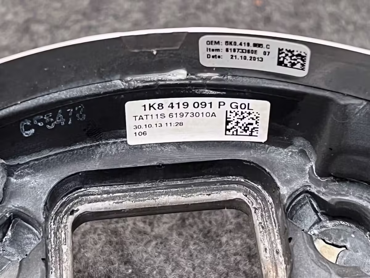 1K8419091PG0L - Steering wheel leather; black/satin black [7/10]