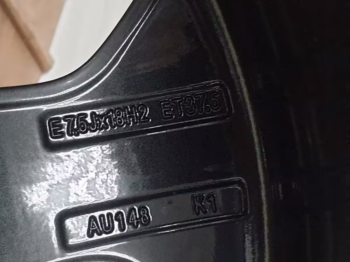 8X0071498DLT7 - Alloy wheel 18"; 5-spokes [36/39]