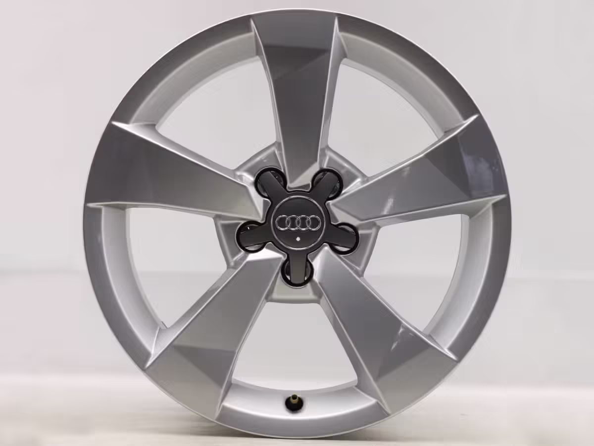 8XA601025A - Felga aluminiowa 16" [3/19]