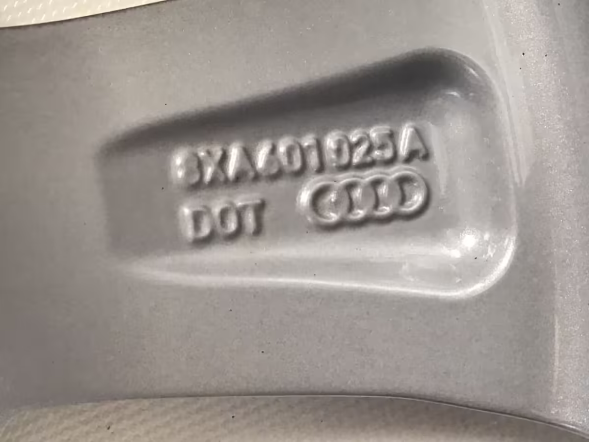 8XA601025A - Felga aluminiowa 16" [13/19]
