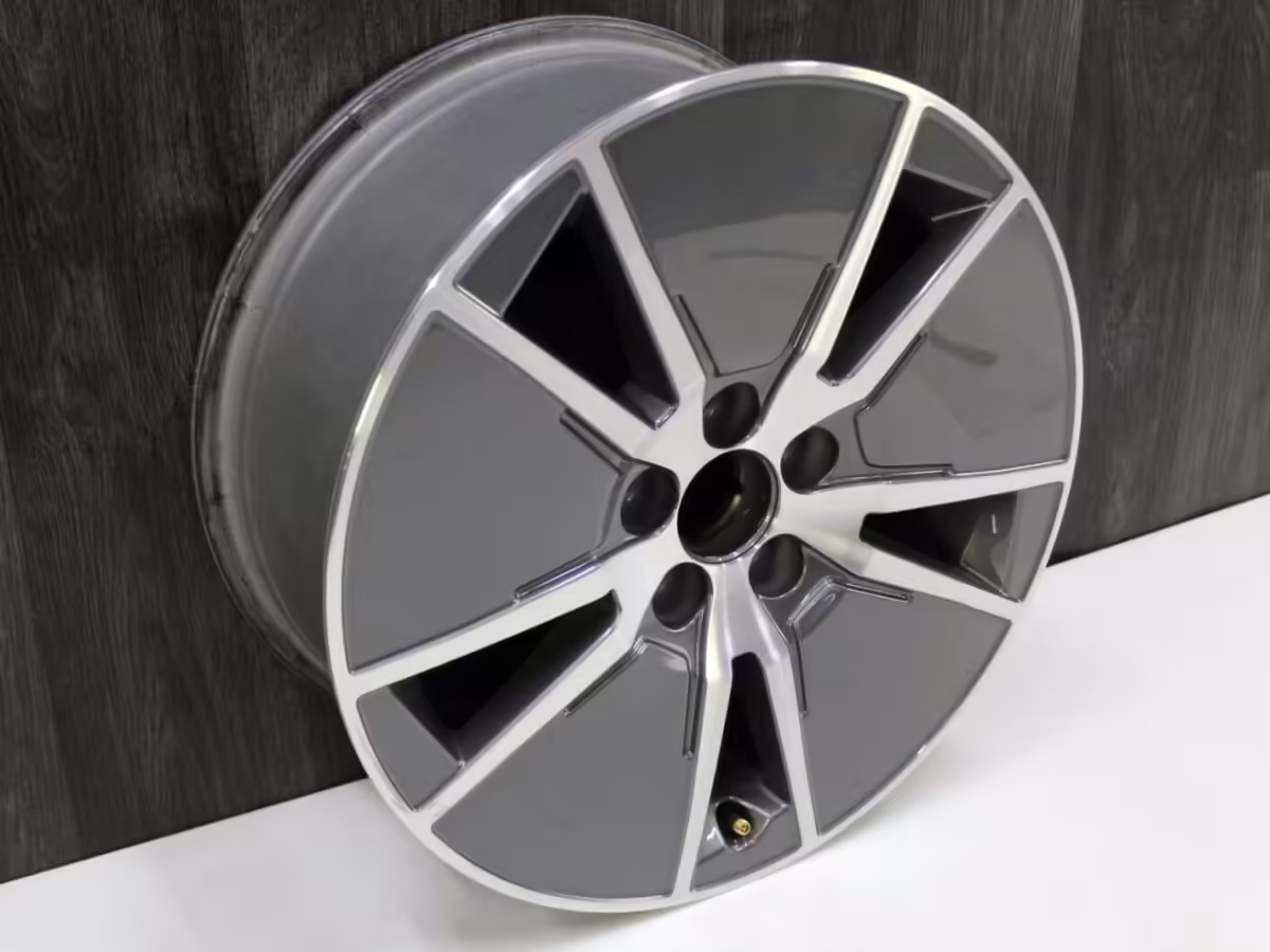 8XA601025C - Felga aluminiowa 16" [10/28]
