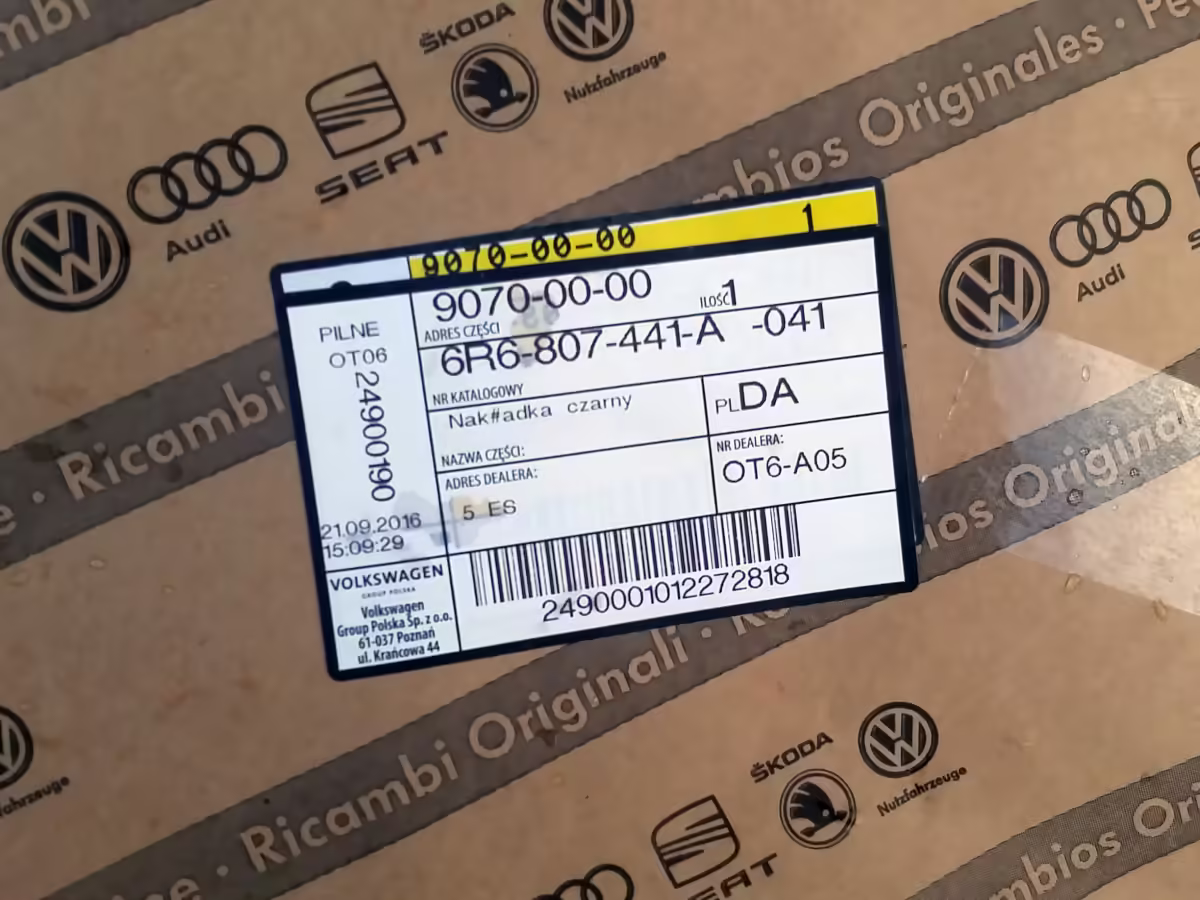 6R6807441A041 - Nakładka; R WRC Street [3/11]