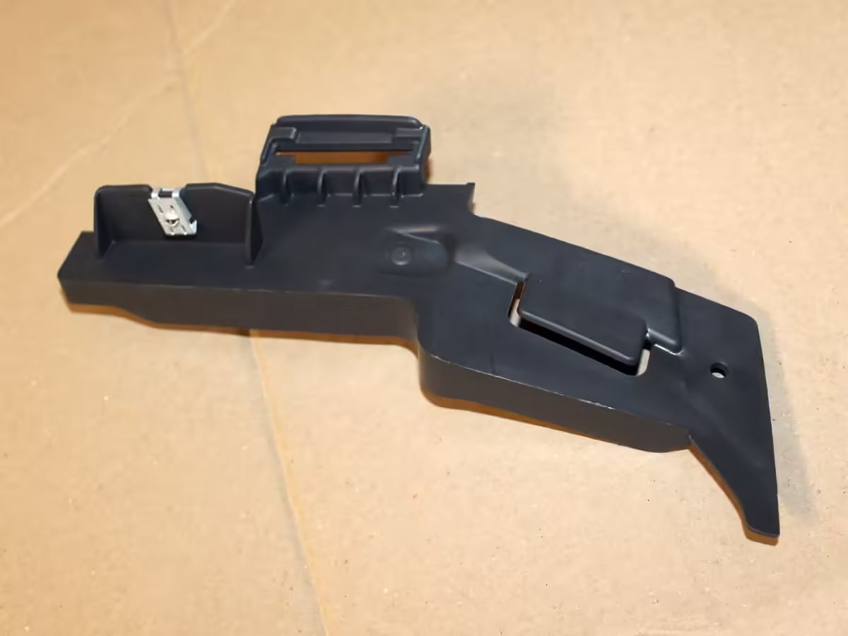 6R6807410 - Adapter; right [4/5]