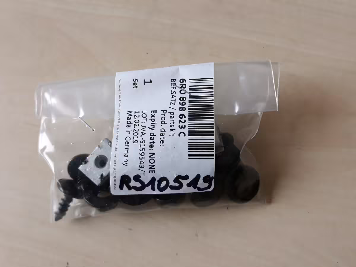 6R0898623C - Set of fixing parts for bumper [4/10]