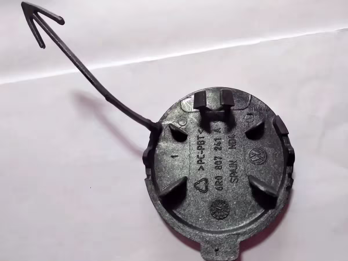 6R0807241AGRU - Cover for towing eye; primed [4/10]