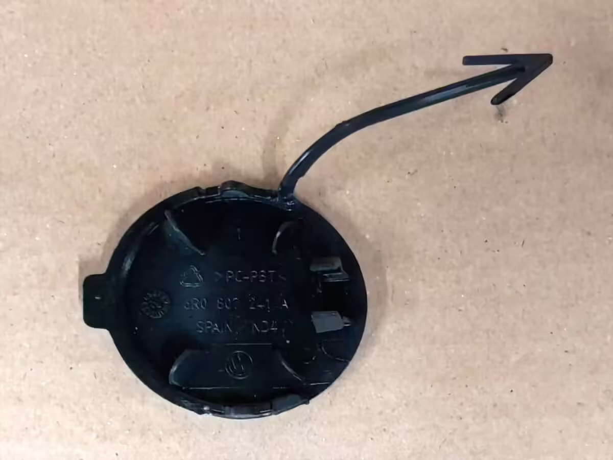 6R0807241AGRU - Cover for towing eye; primed [8/10]