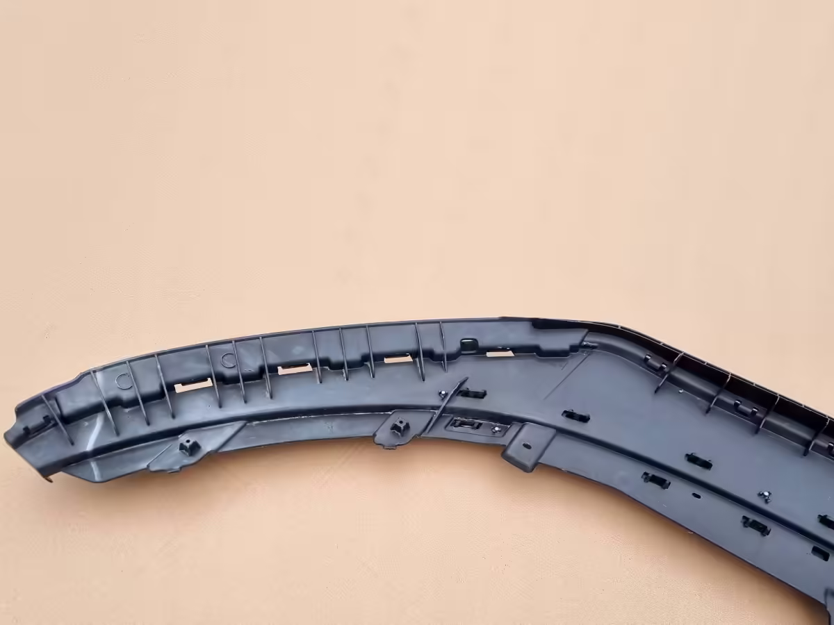6R0805915B9B9 - Retainer for spoiler; satin black [6/14]