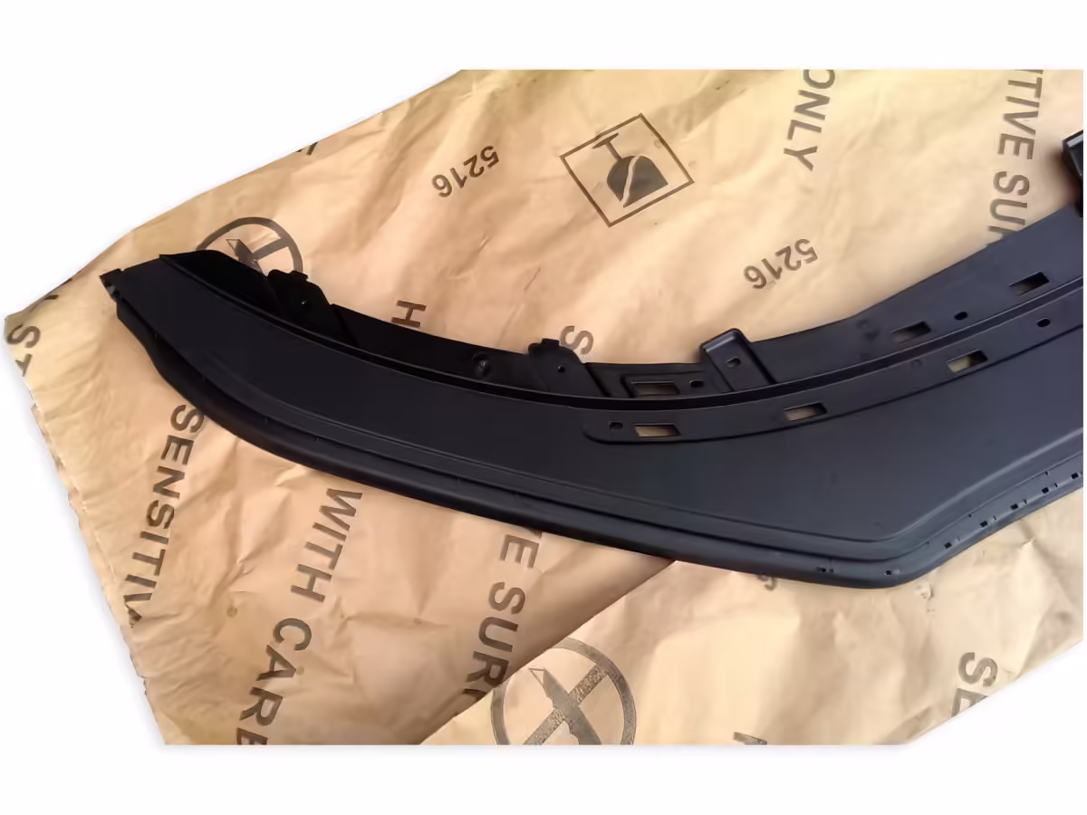 6R0805915D9B9 - Spoiler; GTI [4/10]