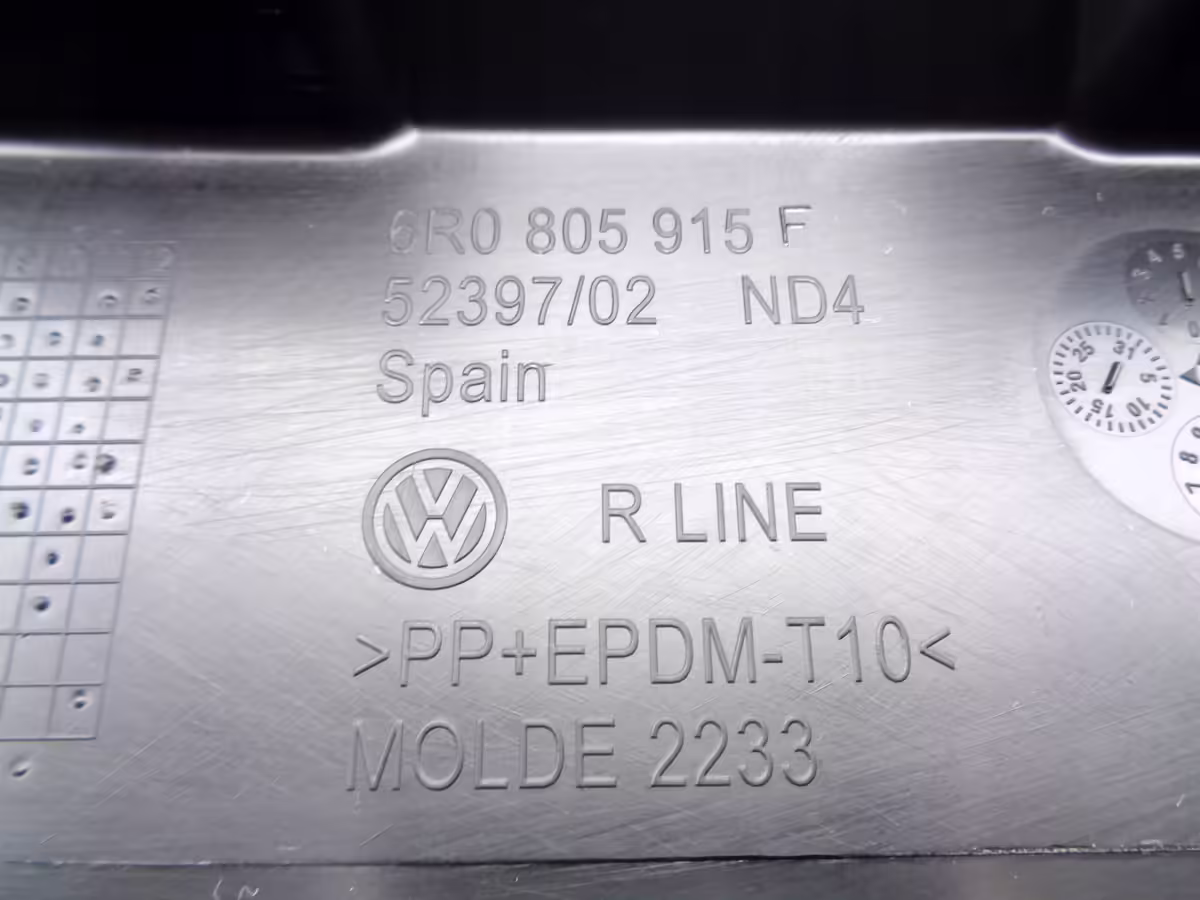 6R0805915F9B9 - Uchwyt spojlera; R-Line [18/20]