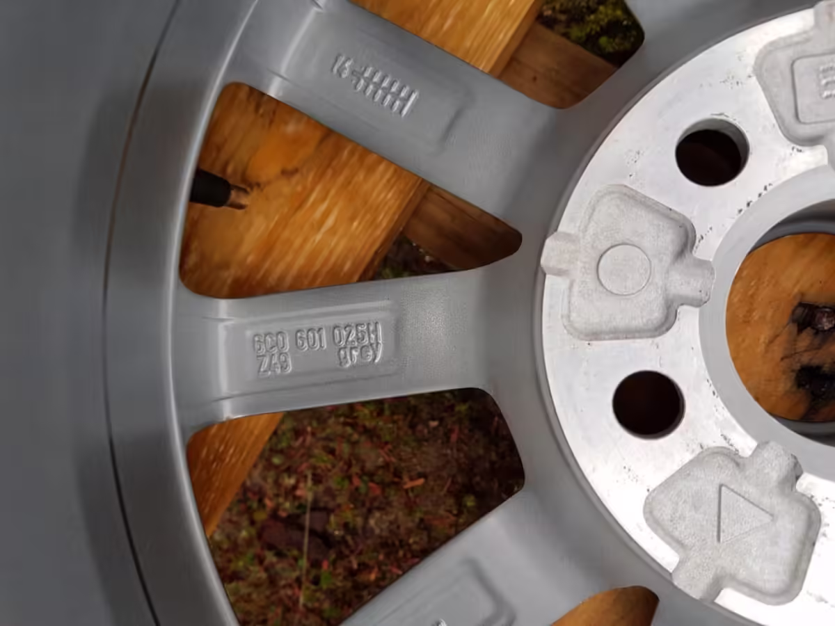 6C0601025HZ49 - Alloy wheel 16"; 'Portago' [21/21]