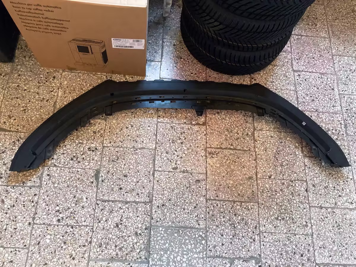 6R0805915H9B9 - Retainer for spoiler; R WRC Street [9/15]