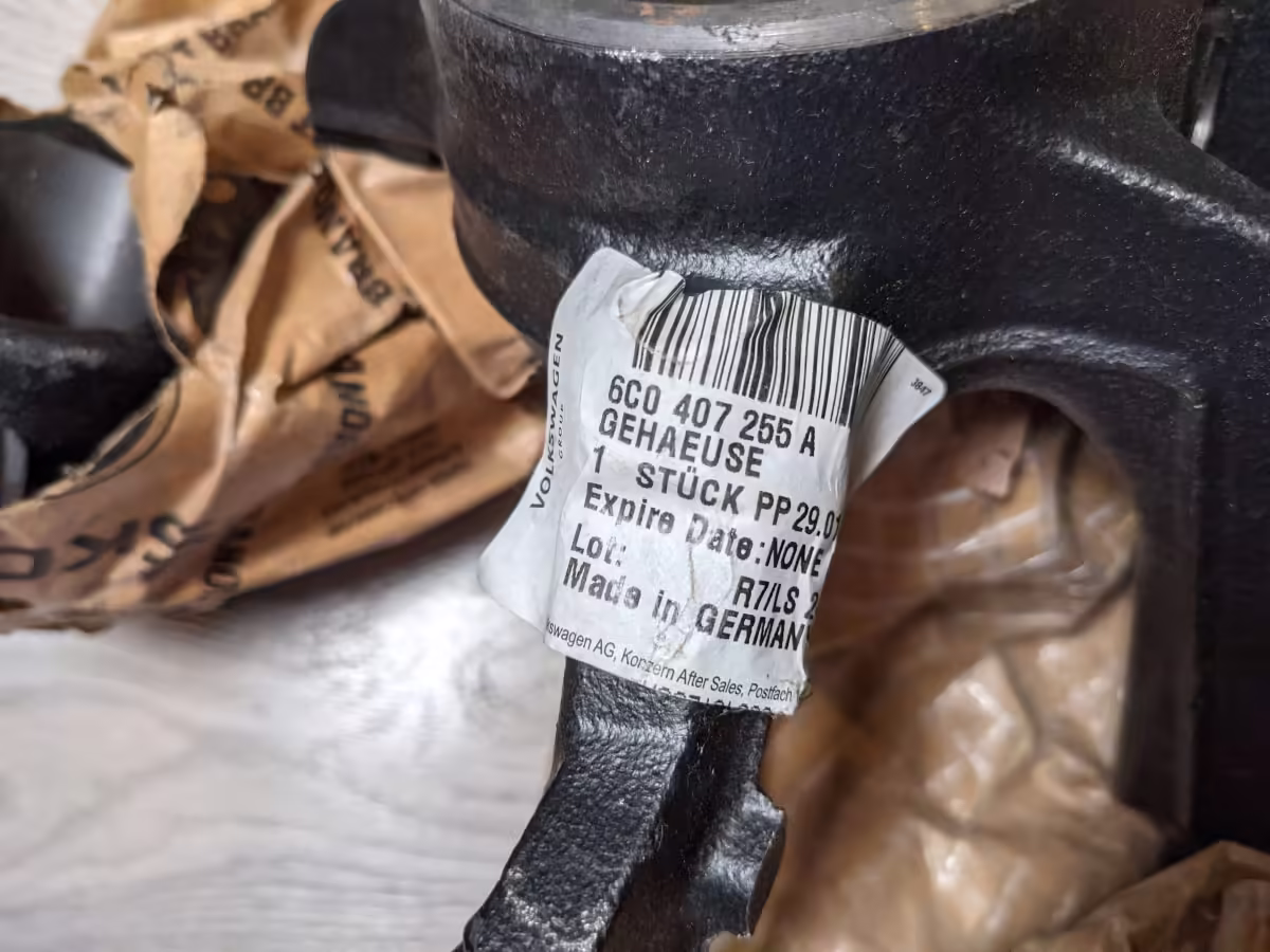 6C0407255A - Zwrotnica; lewa [6/15]