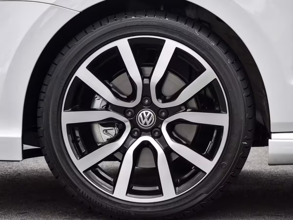 6R0601025AGFZZ - Alloy wheel 17"; 'Serron' [1/27]