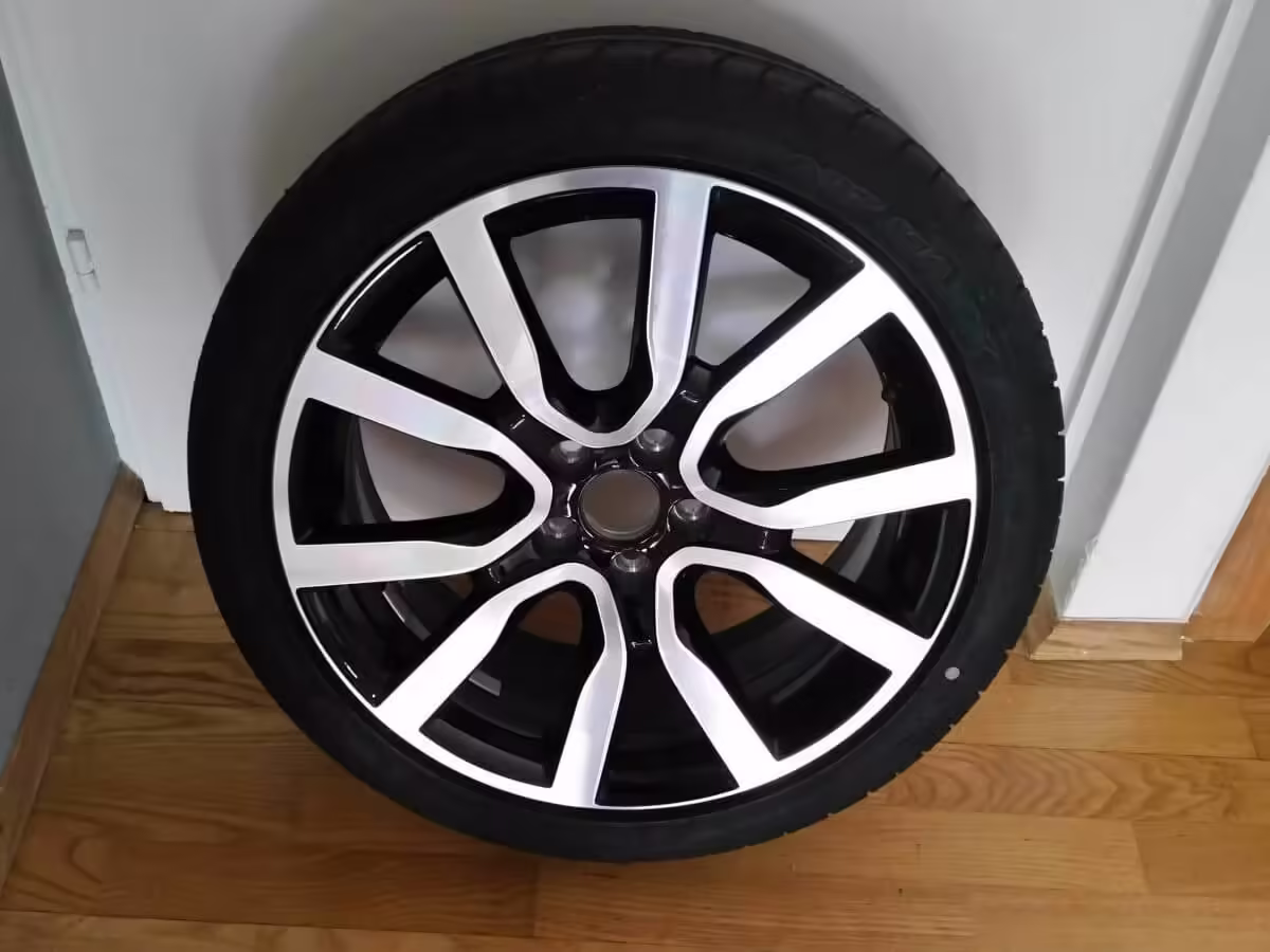 6R0601025AGFZZ - Alloy wheel 17"; 'Serron' [20/27]