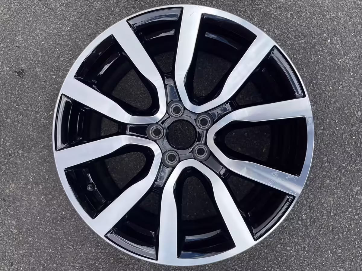 6R0601025AGFZZ - Alloy wheel 17"; 'Serron' [23/27]