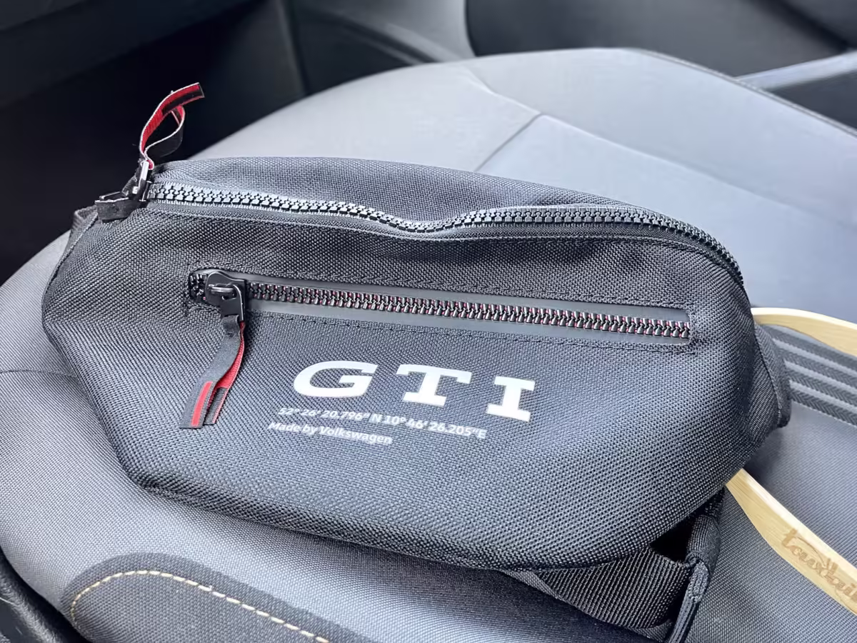 5HV087314A - Sachet; GTI [4/4]