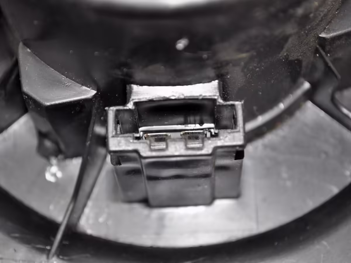 6R1819015A - Dmuchawa [4/12]