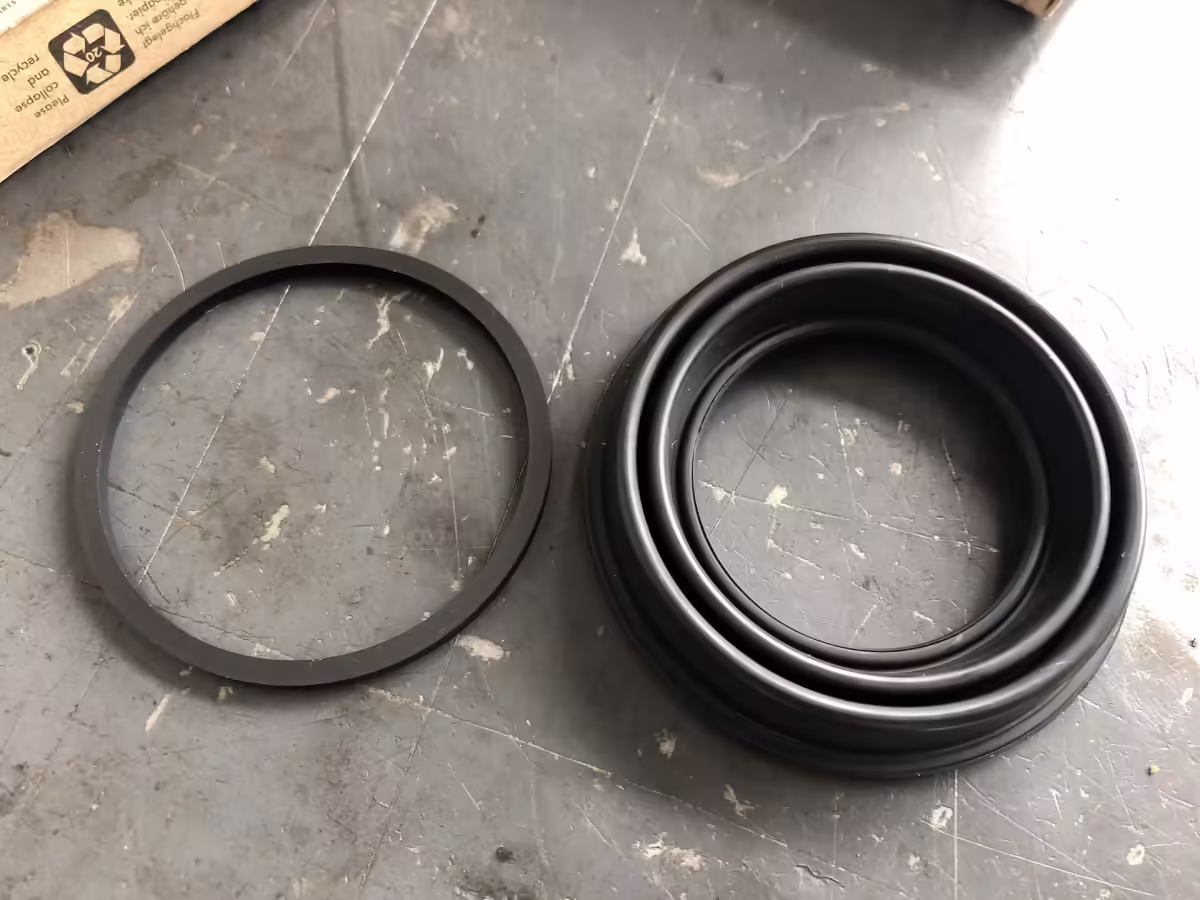 1K0698471B - Set of gaskets for brake caliper housing [15/23]