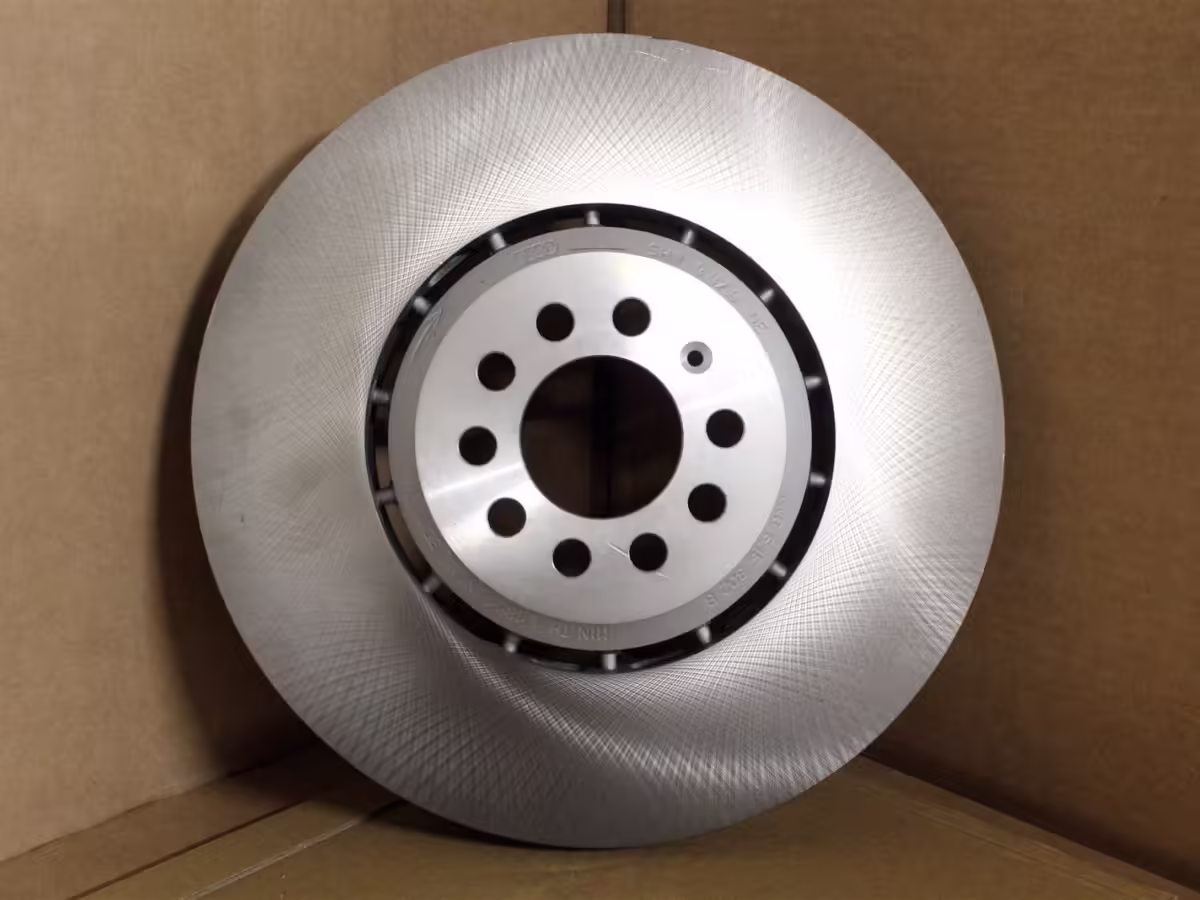 8N0615302B - Front right brake disc ⌀334; vented [2/21]
