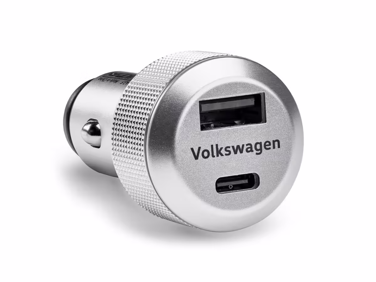 000051443F - Podwójne gniazdo ładowania USB [1/1]
