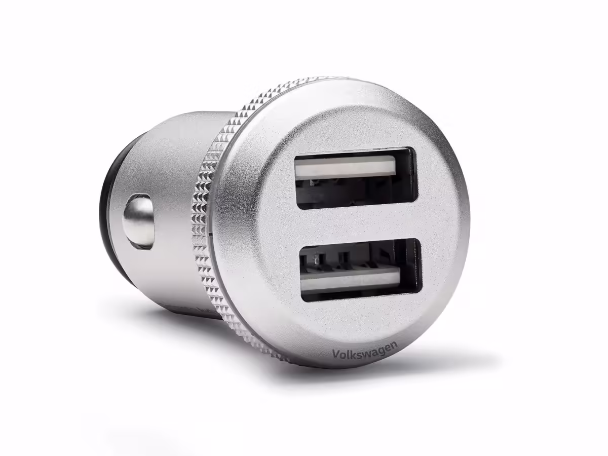 000051443D - Podwójne gniazdo ładowania USB [1/21]
