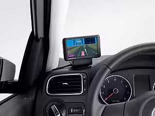 Integriertes "Click &amp; Ride"-Navigationssystem; mit Bluetooth