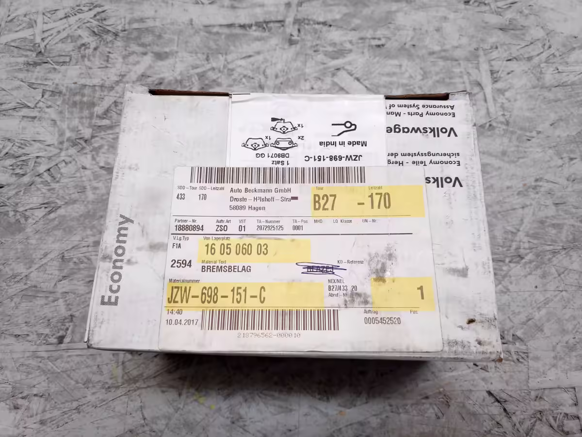 JZW698151C - Zestaw klocków hamulcowych; przód ⌀288-312mm, 'eco' [15/21]