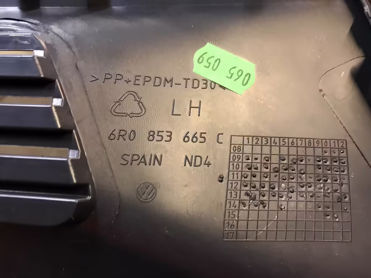 6R0853665C9B9 - Vent grille; left [9/12]