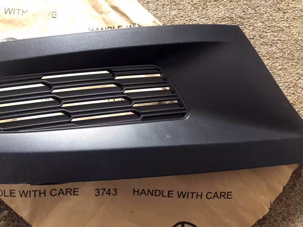 6R0853666C9B9 - Vent grille; right [4/13]