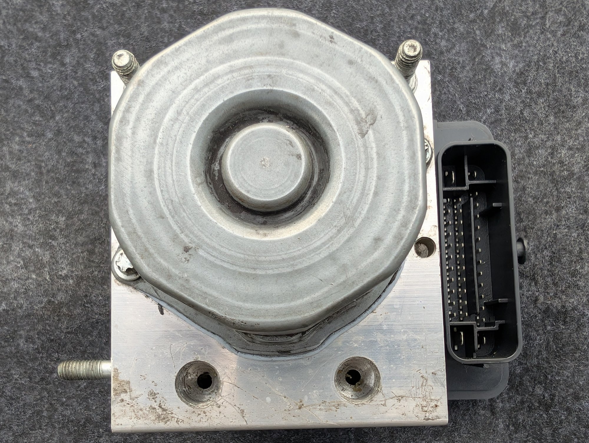 6R0907379AS - Bosch ABS pump 9.0 [2/5]