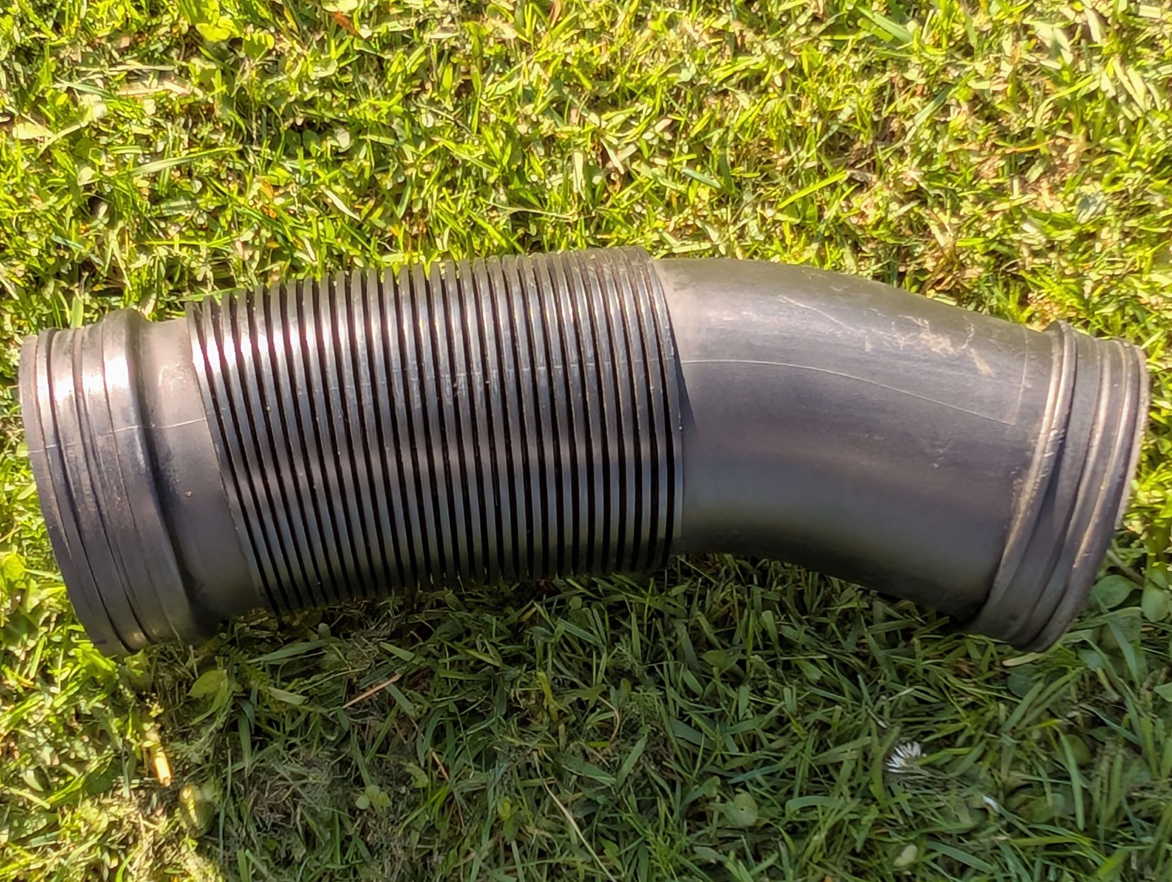 06F129684 - Audi TTS intake pipe [4/5]