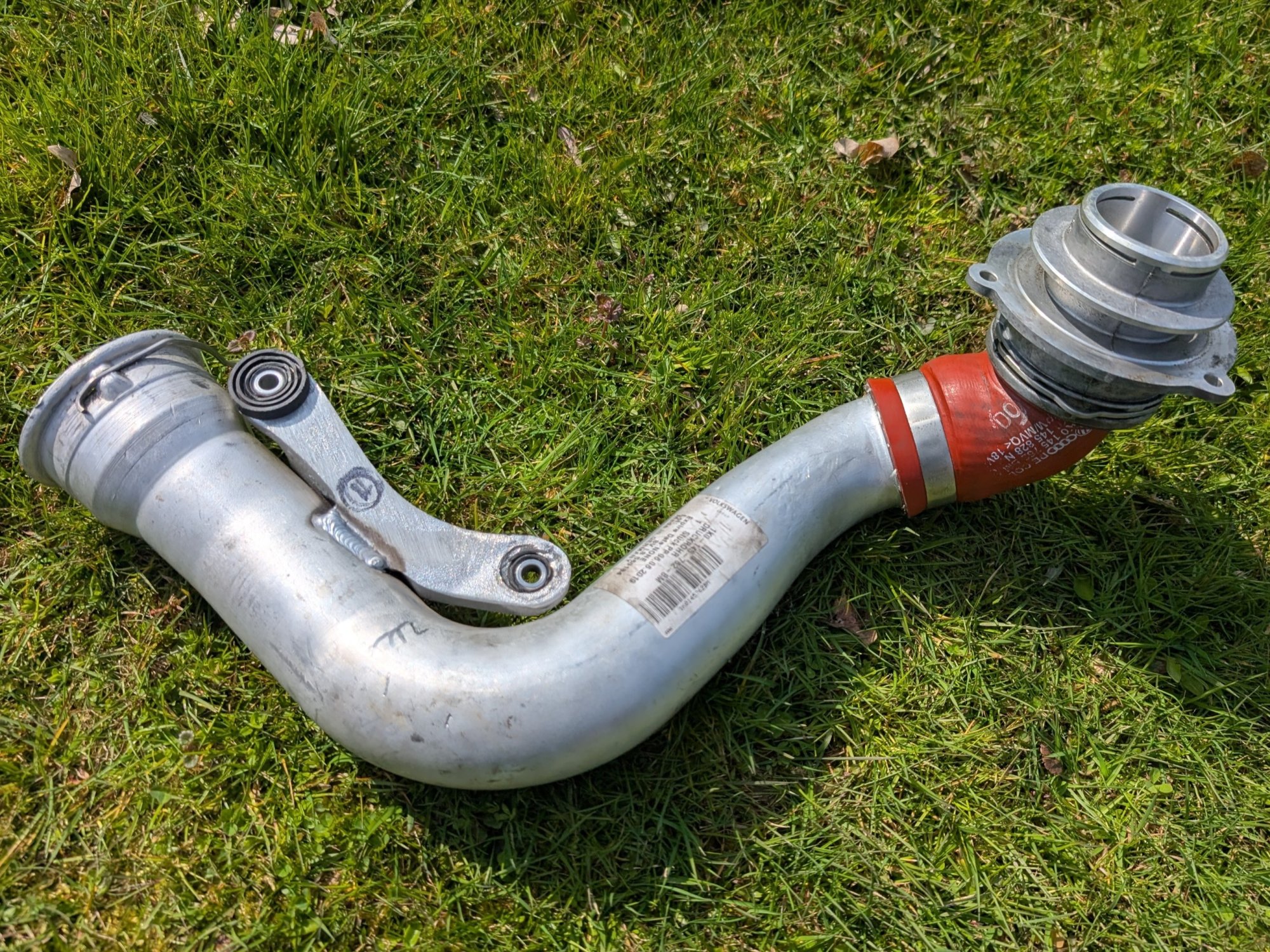 1K0145762BM - Scirocco R / Audi S3 8P pressure pipe [3/11]