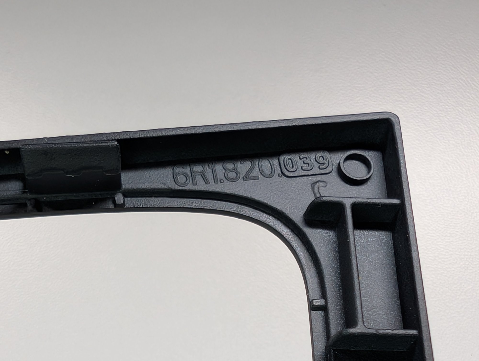6R1820039C1QB - Climatronic panel frame [4/9]