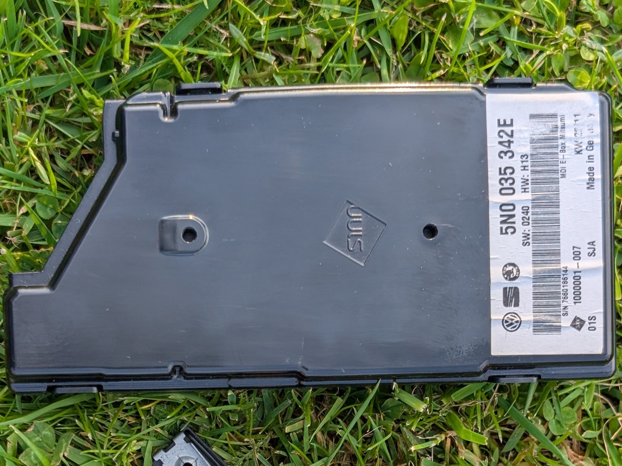 MEDIA-IN control unit