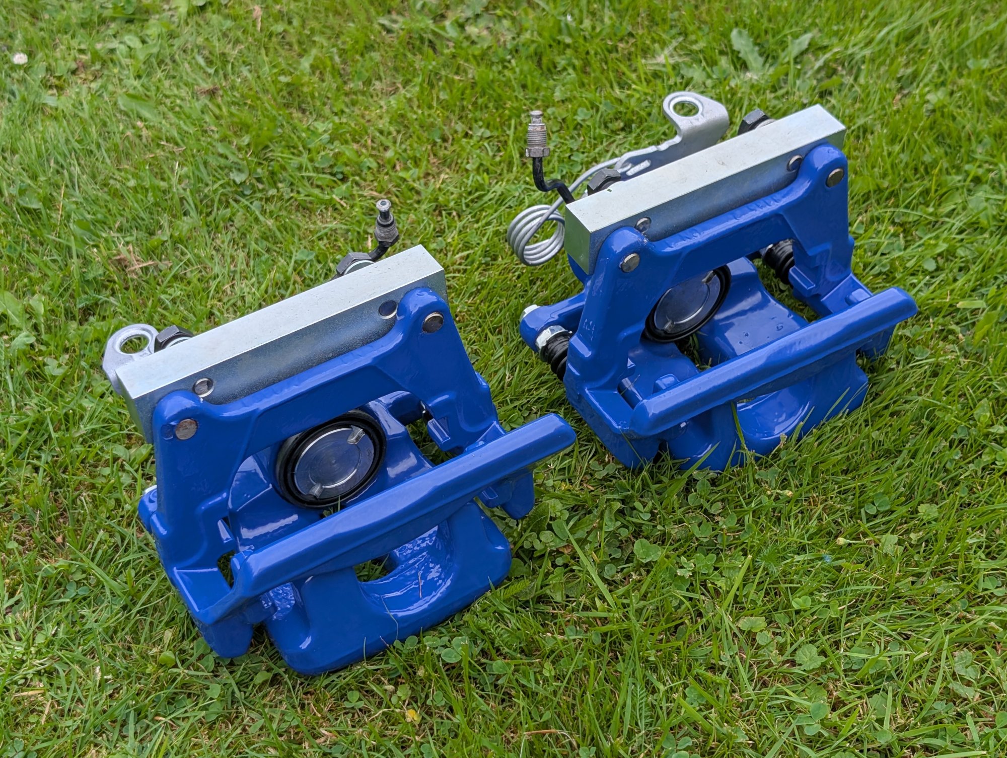 Audi A8 D3 rear calipers [5/9]